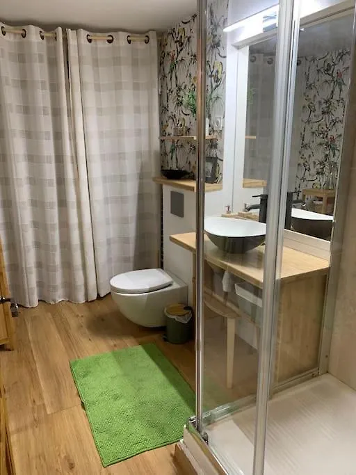 Appartement Capucines, Un Jardin Secret Dans Le Centre Historique à Arles France