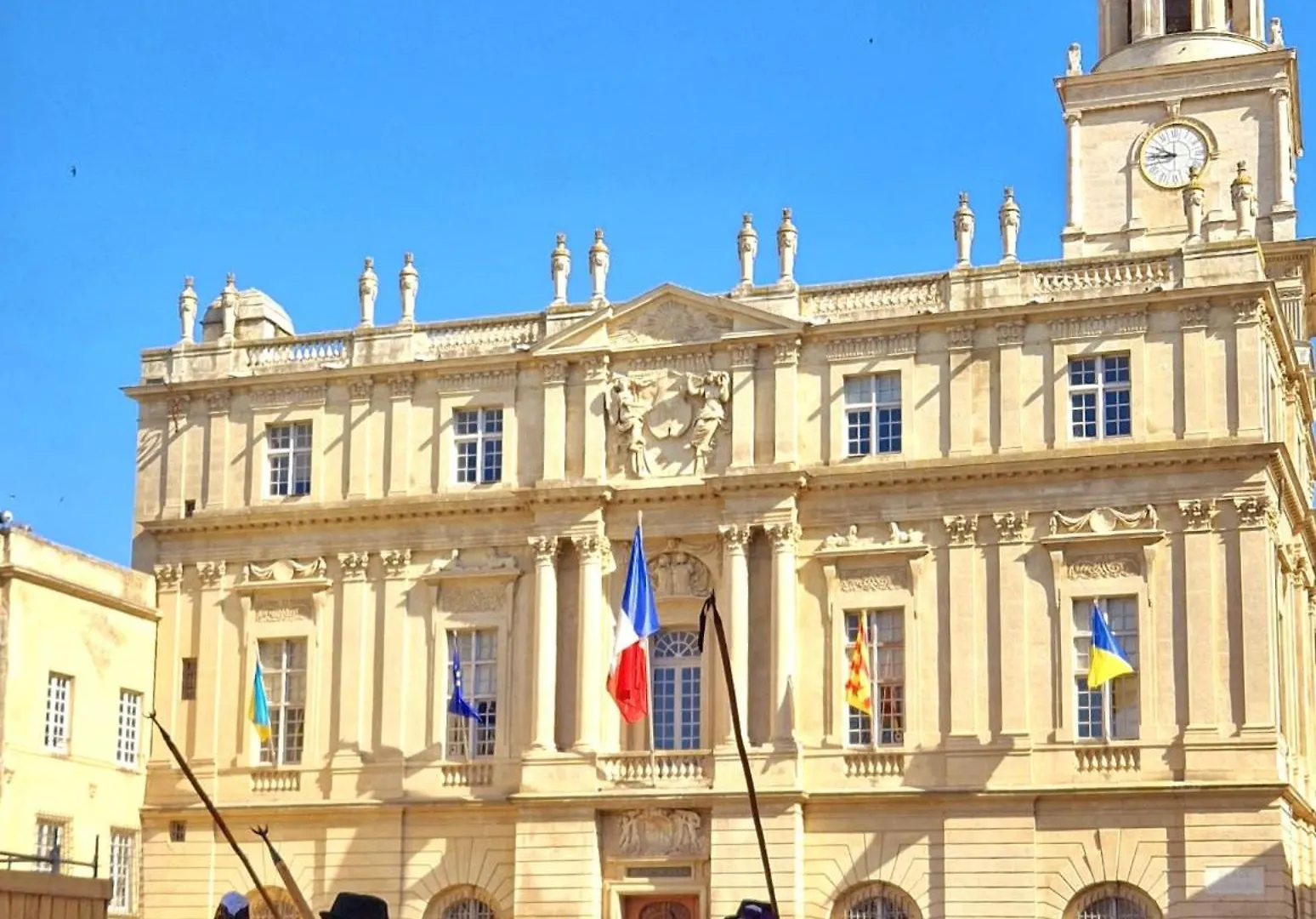 Appartement Capucines, Un Jardin Secret Dans Le Centre Historique à Arles