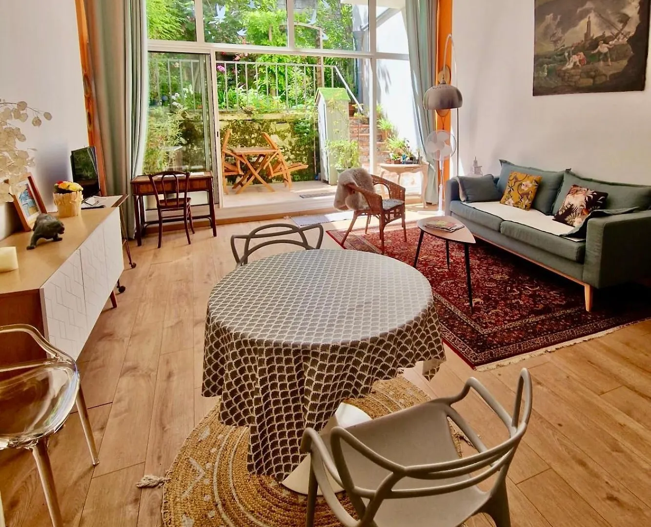 Capucines, Un Jardin Secret Dans Le Centre Historique Apartment Arles France